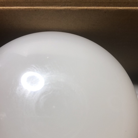 Sylvania Bluetooth Smart + Light Bulb 2 pack Full Color BR30 Led Bulb 800 Lumens - Picture 5 of 7